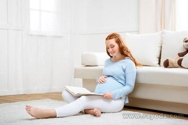 怀孕5个月没有胎动正常吗？会不会是死胎？